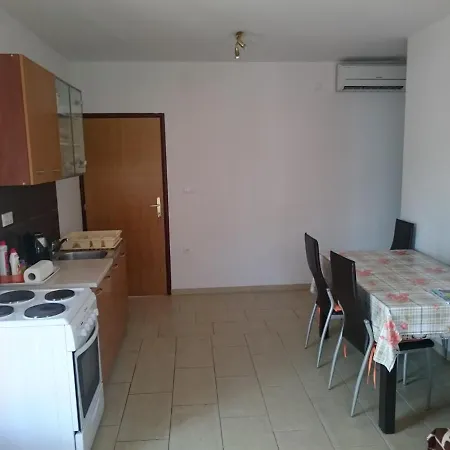 Bartolic Biograd Na Moru